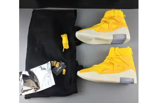 Air 1 Yellow of God AR4237-700  Fear Nike 0630